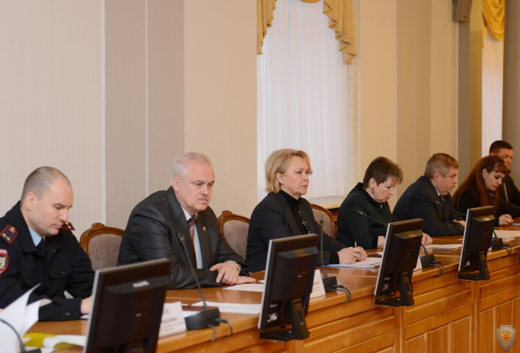 Руководители органов исполнительной власти Смоленской области, приглашенные для обсуждения вопроса о состоянии работы по реализации требований к антитеррористической защищенности объектов