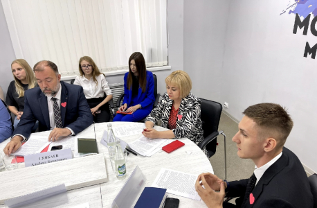 В Саранске прошел межрегиональный круглый стол "Противодействие терроризму - общая задача"