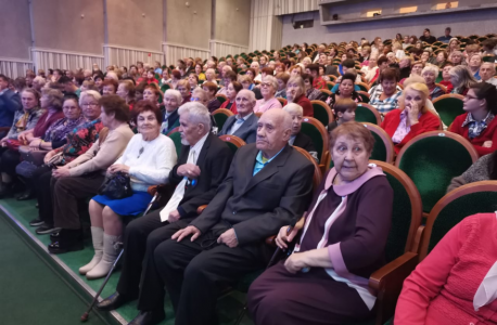 У мемориала «Сад памяти» на Румболовской горе состоялся траурный митинг