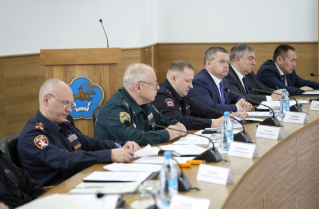Совместное заседание антитеррористической комиссии и оперативного штаба в Республике Тыва