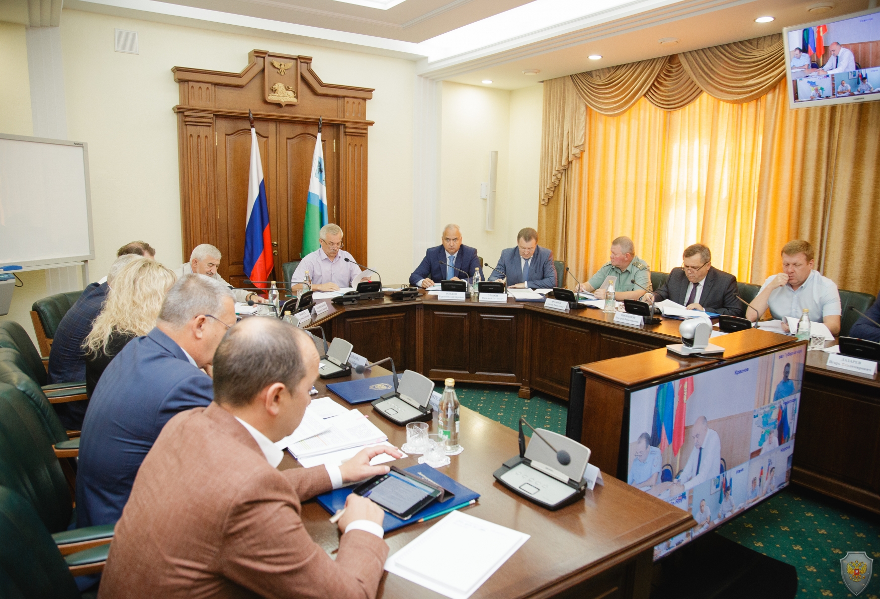 Прошло заседание  антитеррористической комиссии и Оперативного штаба в Белгородской области