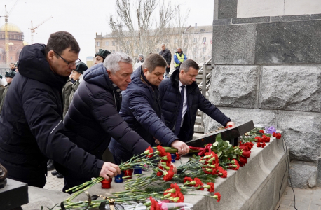В Волгограде почтили память погибших в результате теракта