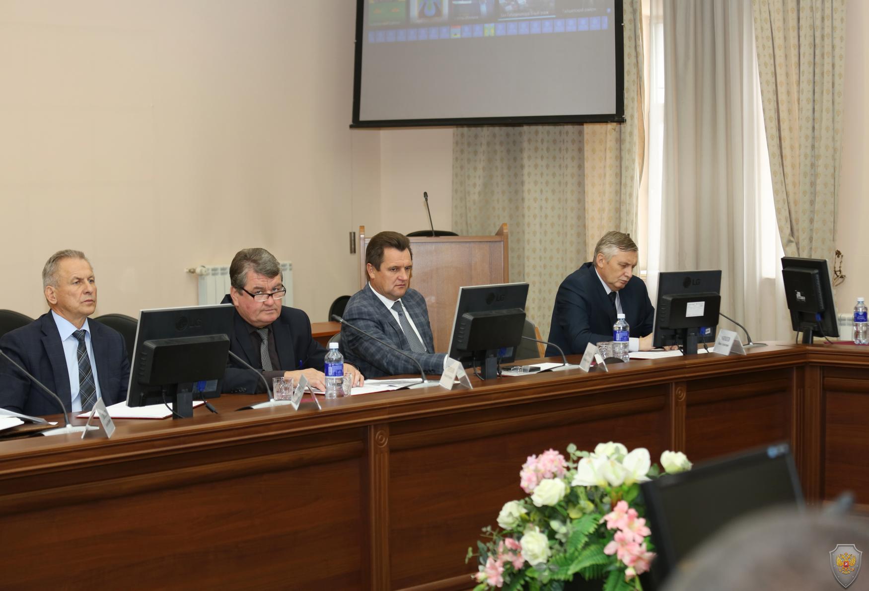 Под председательством Губернатора Иркутской области С.Г. Левченко прошло заседание антитеррористической комиссии 