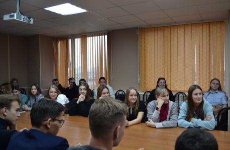Сотрудники полиции в Оренбургской области встретились со студентами юридического факультета филиала МГЮА