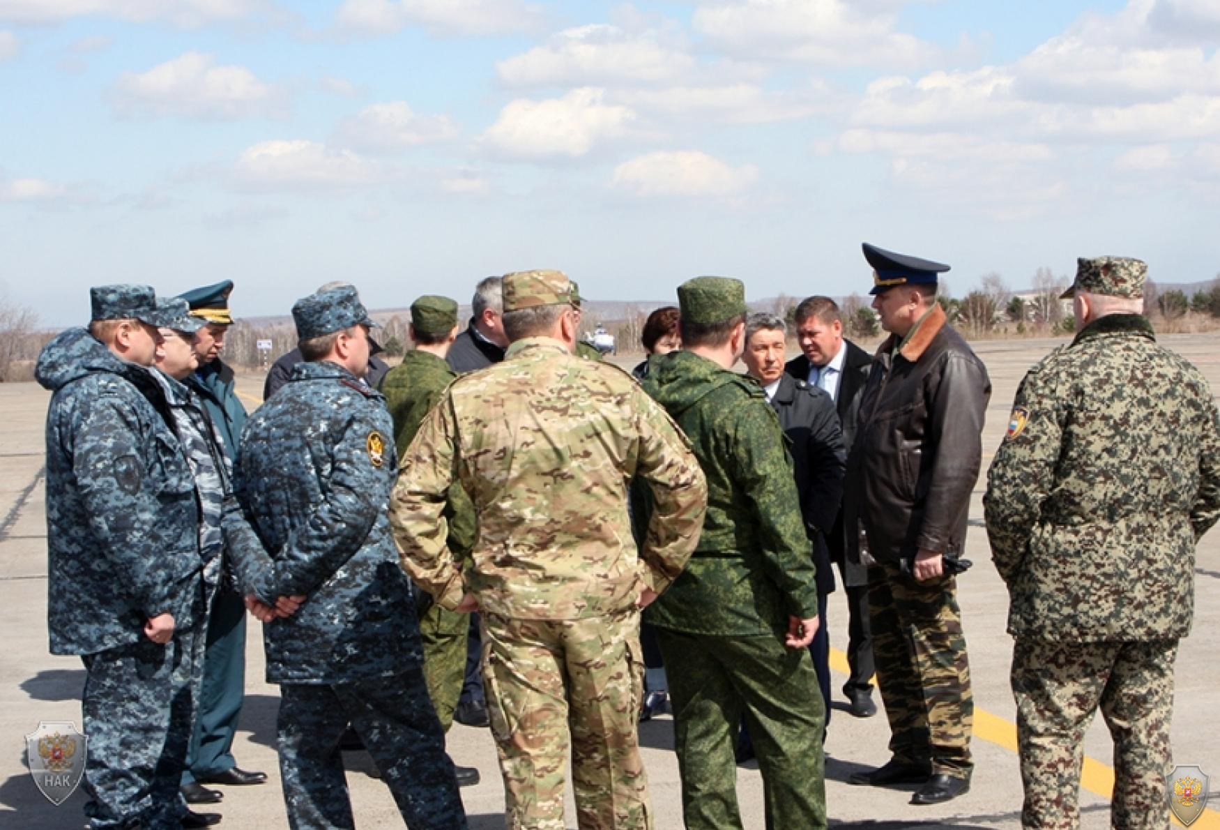 Подведение итогов руководителем ТСУ с членами ОШ в Кемеровской области и руководством авиапредприятия