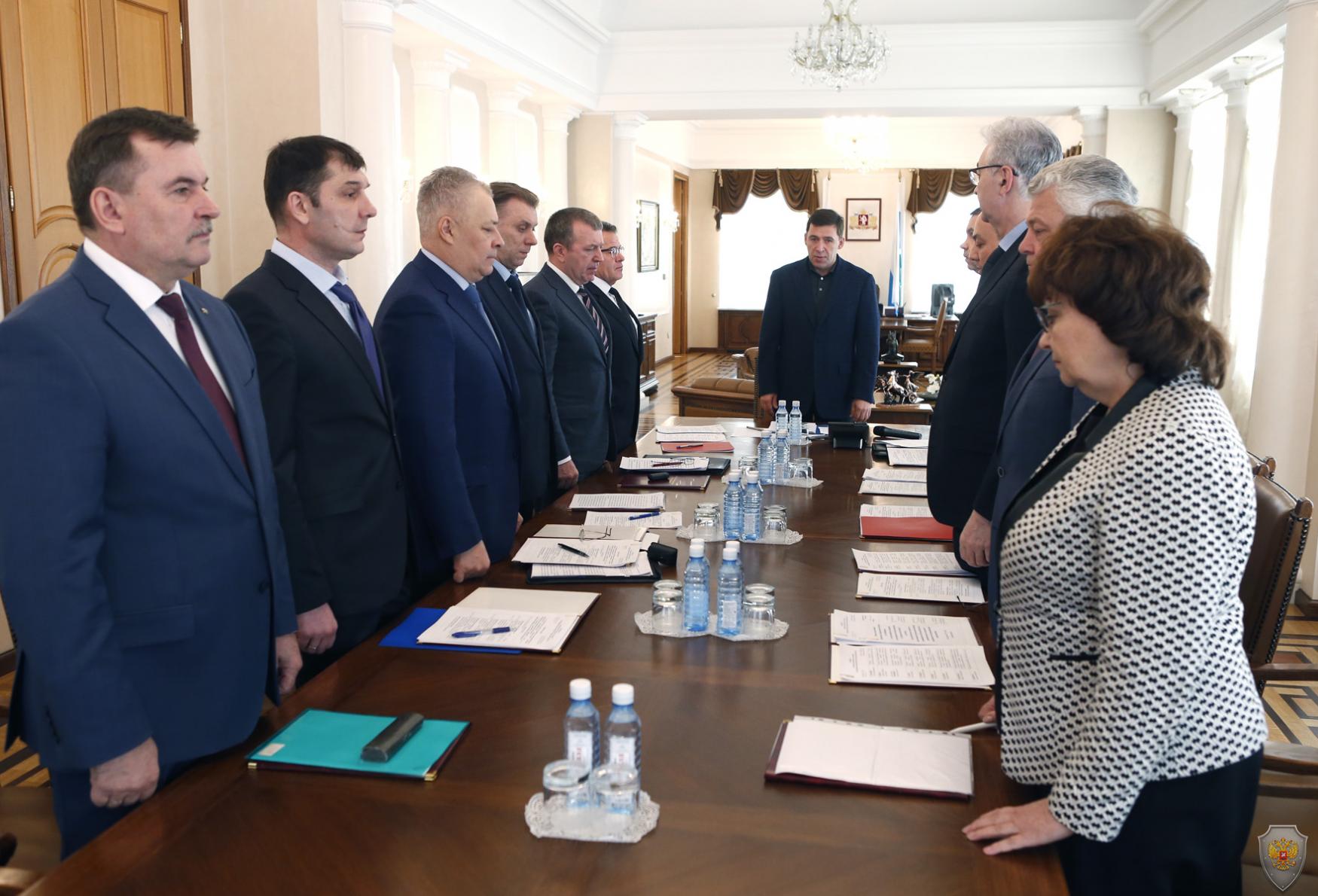 Губернатор Евгений Куйвашев поручил усилить межведомственное взаимодействие по противодействию террористической угрозе в регионе. 