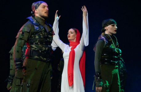 Спектакль "Неугасима память поколений" в Ставрополе