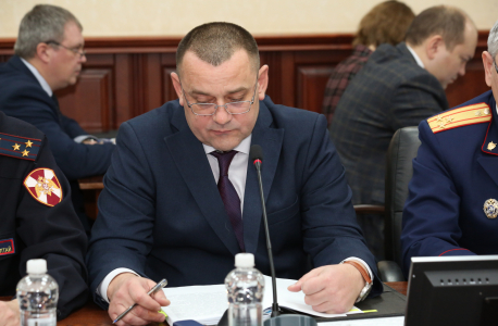 Совместное заседание антитеррористической комиссии и оперативного штаба в Республике Алтай