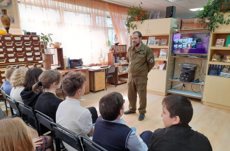 В краеведческой библиотеке состоялся урок мужества "Без срока давности"