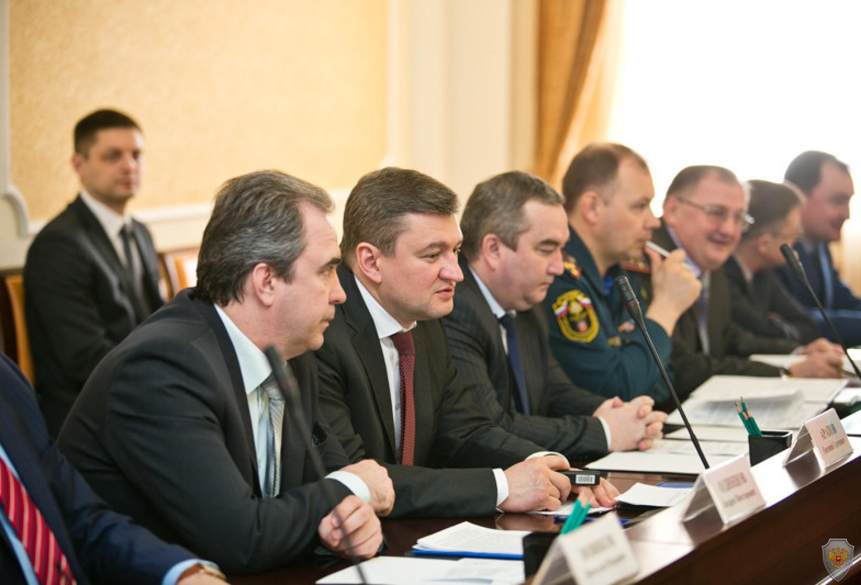 Юрий Берг провел очередное заседание антитеррористической комиссии в Оренбургской области