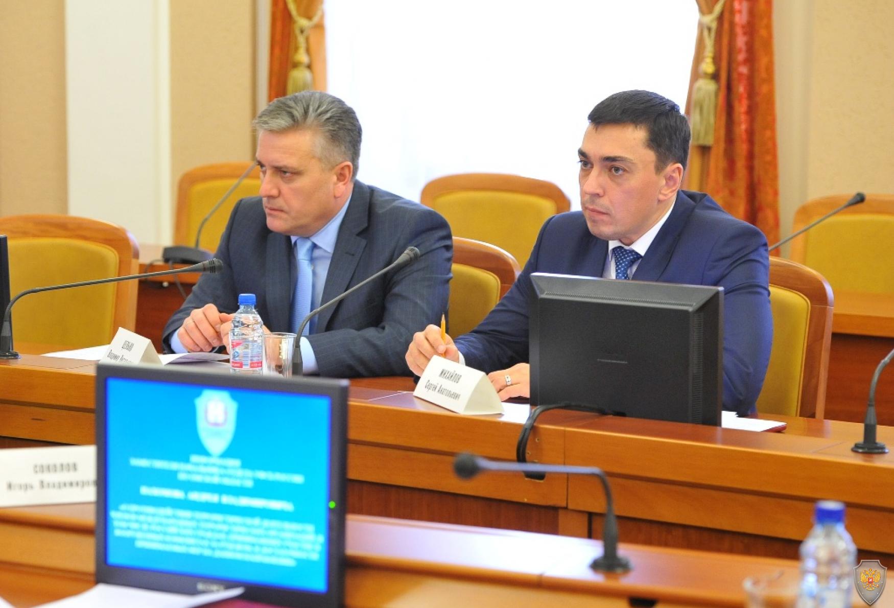 Участники заседания антитеррористической комиссии Омской области.