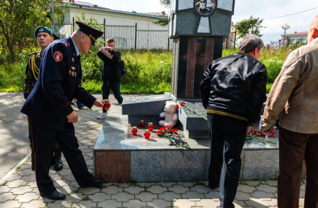 В Магадане прошли мероприятия, посвященные Дню солидарности в борьбе с терроризмом 