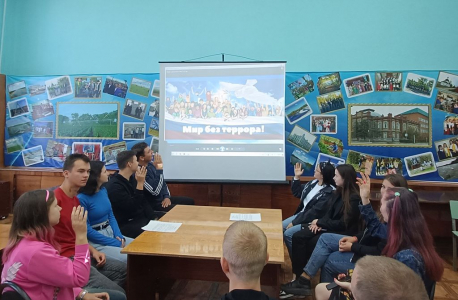 В Саратовской области в вузах проведены мероприятия в преддверии Дня солидарности в борьбе с терроризмом