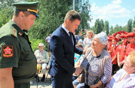 В Воронежской области открыт мемориал воинам,  погибшим в локальных конфликтах